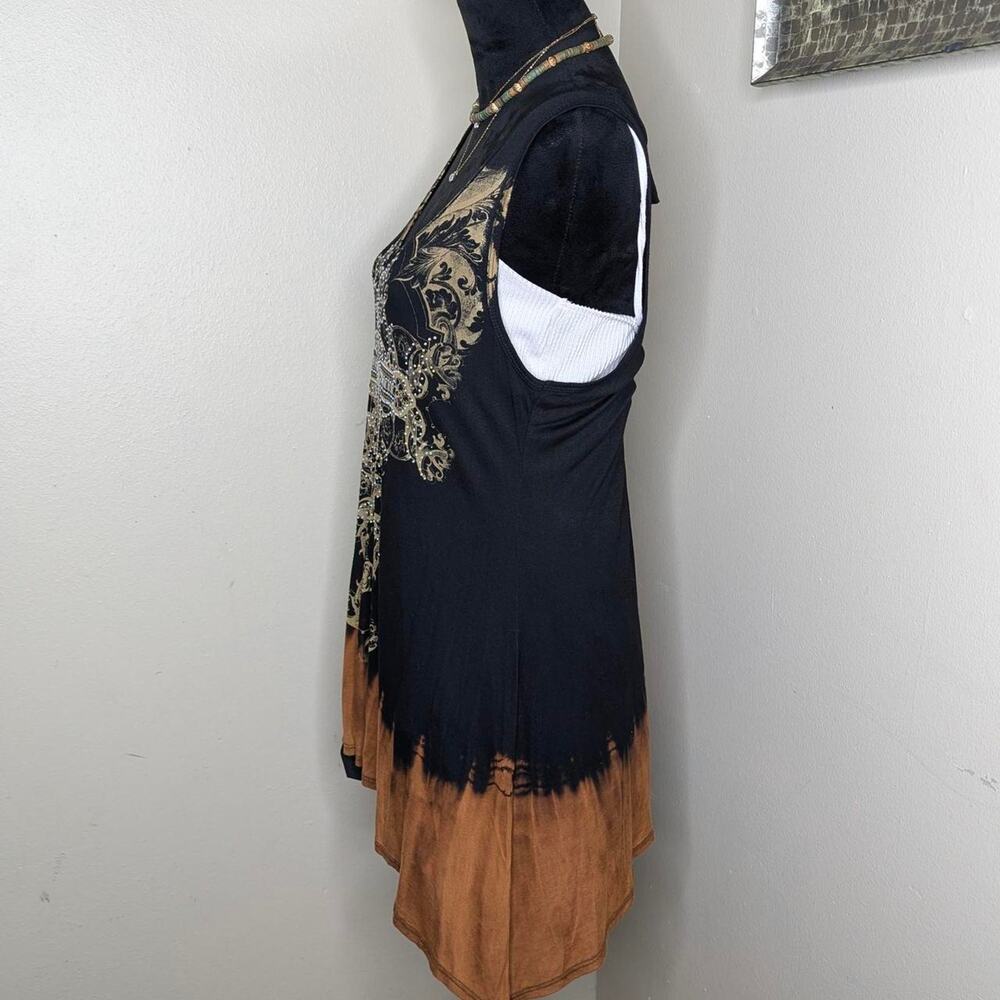 Black sleeveless top with cross design XLarge - Picture 5 of 8